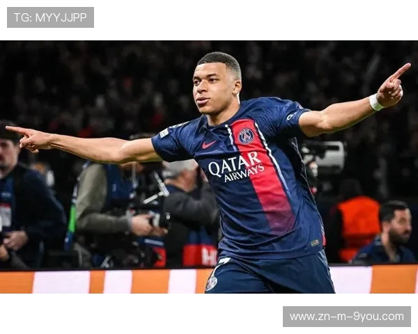 巴黎姆巴佩启动步强化闪击速度——赛场上的王者之力